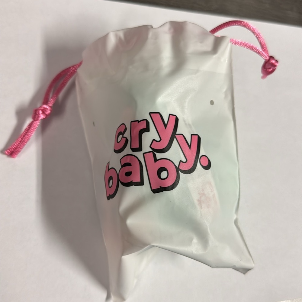 NWOT CRYBABY × Powerpuff Girls Series-Vinyl Face Plush - Bunny Buttercup - Picture 11 of 12